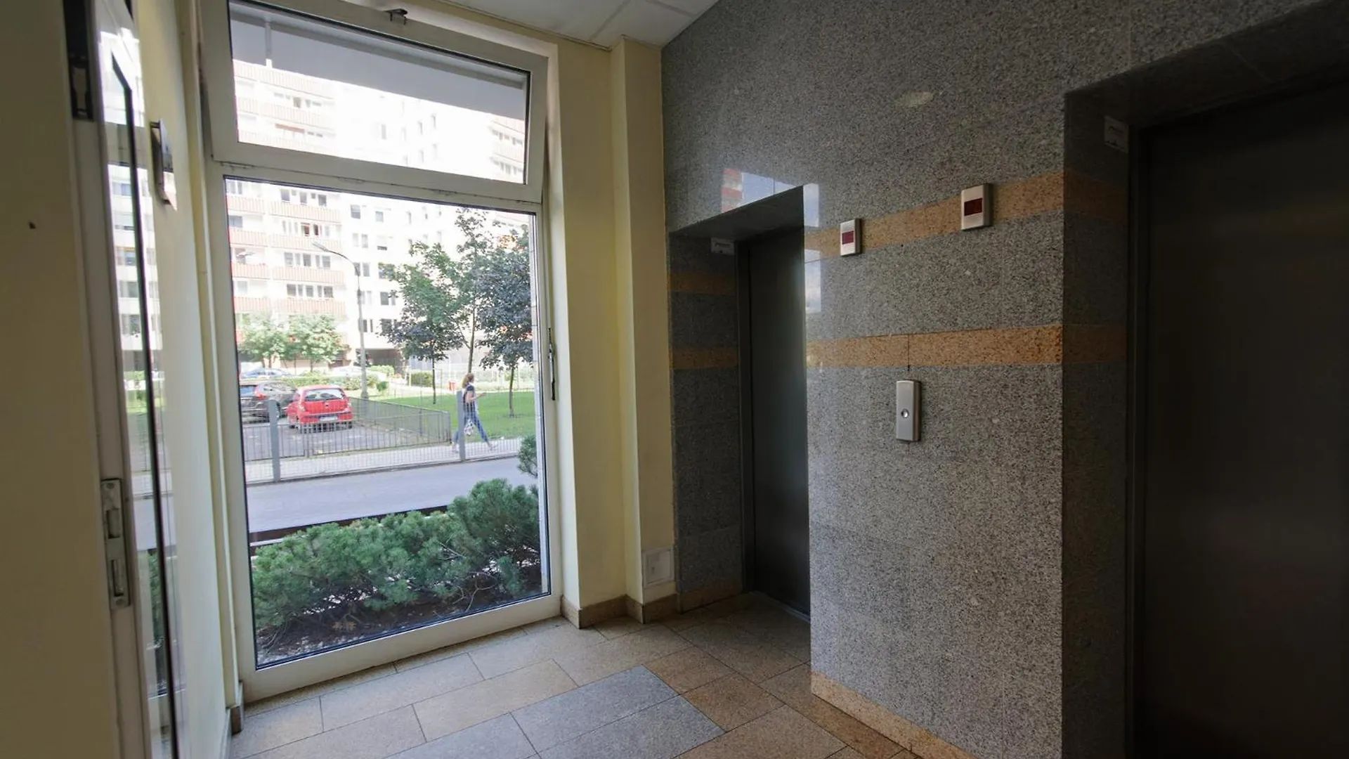Apartament Rondo Wiatraczna Apartment Warsaw Poland